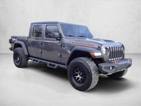 Used 2021 Jeep Gladiator Mojave w/ Cold Weather Group image 6
