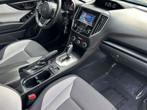 Used 2022 Subaru Crosstrek 2.0i Premium w/ Popular Package #3 image 16