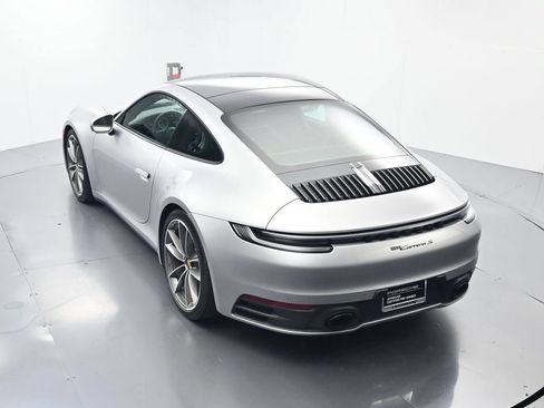 Certified 2024 Porsche 911 Carrera S RWD image 37