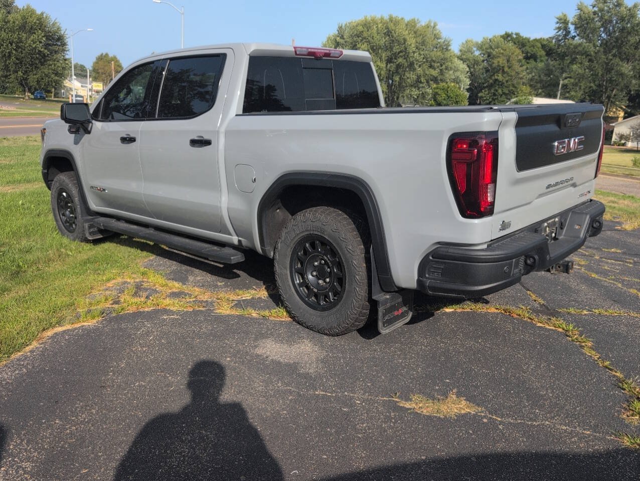 Used 2024 GMC Sierra 1500 AT4X w/ AT4X AEV Edition AWD/4WD image 6