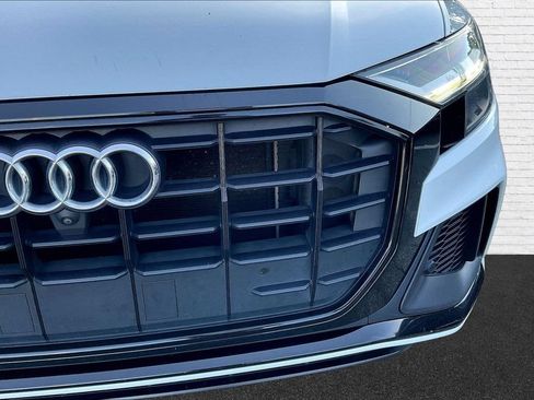 Used 2019 Audi Q8 Premium Plus w/ Premium Plus AWD/4WD image 19