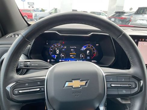 Used 2024 Chevrolet Colorado LT w/ LT Convenience Package RWD image 18