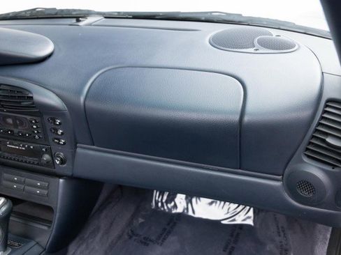 Used 2000 Porsche 911 Carrera image 16