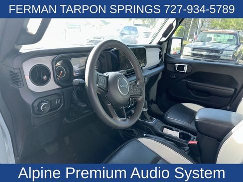 Used 2024 Jeep Wrangler Unlimited Sport image 9