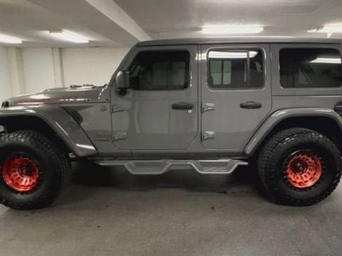 Used 2018 Jeep Wrangler Unlimited Rubicon AWD/4WD image 5