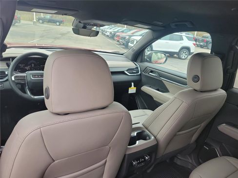 New 2026 GMC Acadia Elevation w/ Black Edition FWD image 14