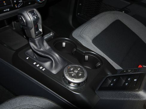 New 2025 Ford Bronco Base w/ Sasquatch Package image 12