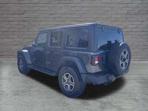 Used 2022 Jeep Wrangler Unlimited Sport AWD/4WD image 5