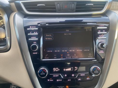 Used 2024 Nissan Murano SV image 23