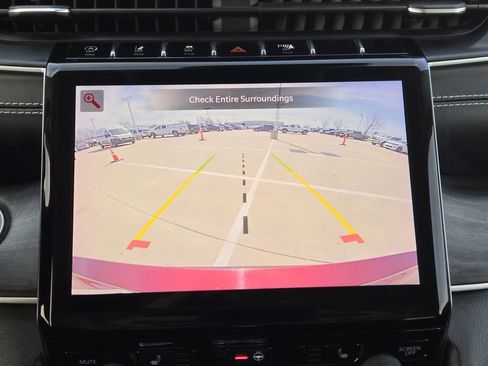 Used 2021 Jeep Grand Cherokee L Limited image 20