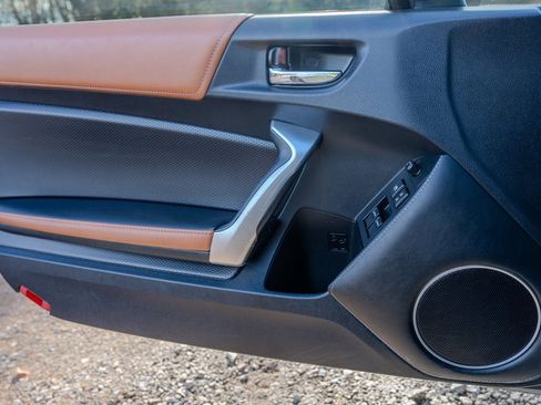 Used 2016 Scion FR-S image 23