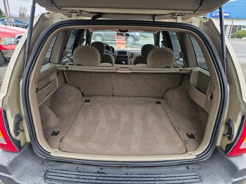 Used 2001 Jeep Grand Cherokee Laredo AWD/4WD image 15