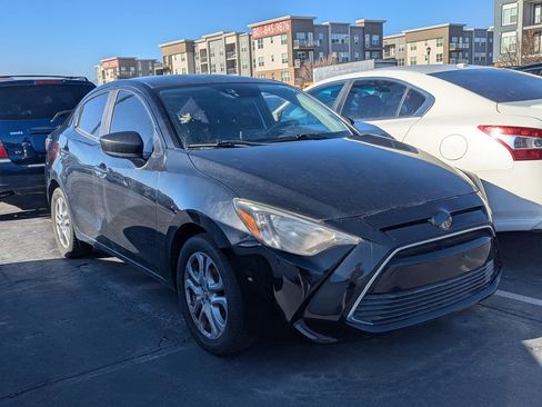 Used 2018 Toyota Yaris iA image 1