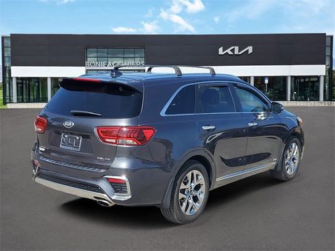 Used 2019 Kia Sorento SX image 4