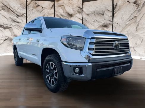 Used 2021 Toyota Tundra Limited w/ Limited Premium Package AWD/4WD image 3
