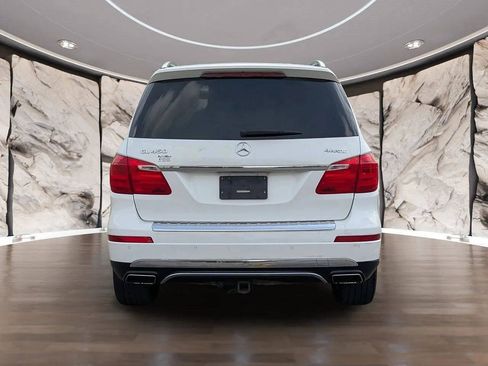 Used 2014 Mercedes-Benz GL 450 4MATIC image 9