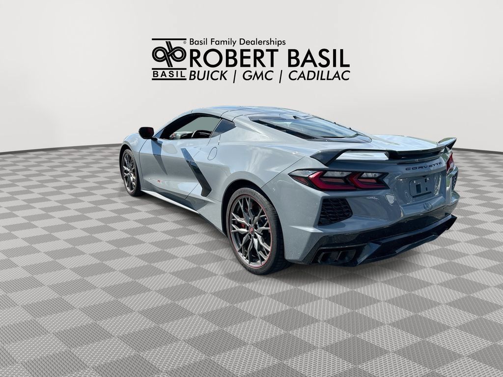 Used 2024 Chevrolet Corvette Stingray Premium Cpe w/ Z51 Performance Package RWD image 6
