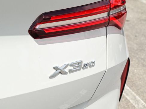 Used 2025 BMW X3 xDrive30i AWD/4WD image 19