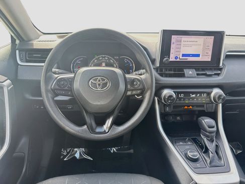 Used 2023 Toyota RAV4 XLE w/ Convenience Package AWD/4WD image 18