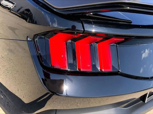 Used 2024 Ford Mustang Dark Horse image 28