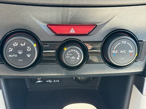 Certified 2022 Subaru Forester AWD/4WD image 18