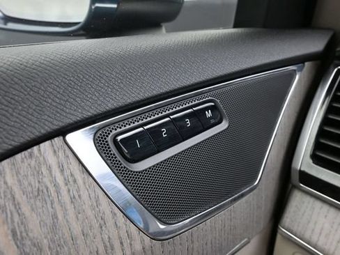 Used 2023 Volvo XC90 B6 Plus w/ Protection Package Premier AWD/4WD image 29