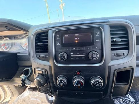 Used 2016 RAM 1500 Express AWD/4WD image 31