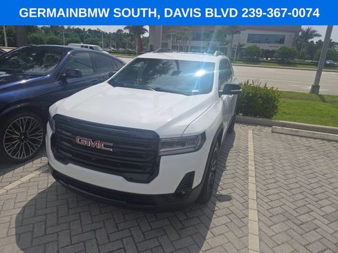 Used 2023 GMC Acadia SLT w/ Elevation Edition FWD image 3