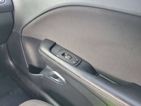 Used 2020 Dodge Challenger SXT RWD image 28