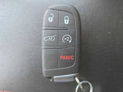 Used 2019 Jeep Compass Trailhawk w/ Leather Interior Group AWD/4WD image 21