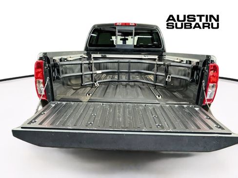 Used 2016 Nissan Frontier SV RWD image 29