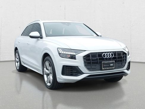 Certified 2023 Audi Q8 Prestige w/ Prestige Package AWD/4WD image 3
