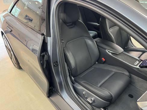Used 2024 Lucid Air Touring AWD/4WD image 8