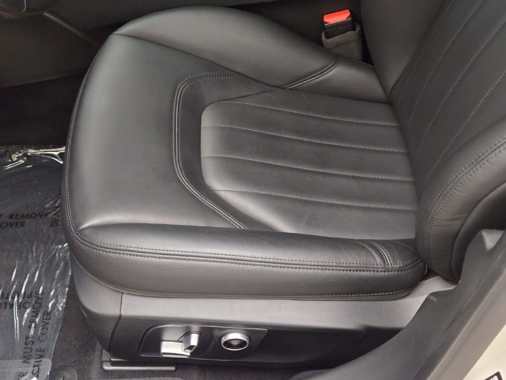 Used 2023 Maserati Quattroporte GT RWD image 34