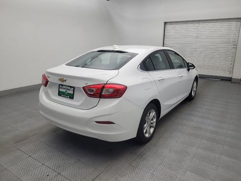 Used 2019 Chevrolet Cruze LT FWD image 9
