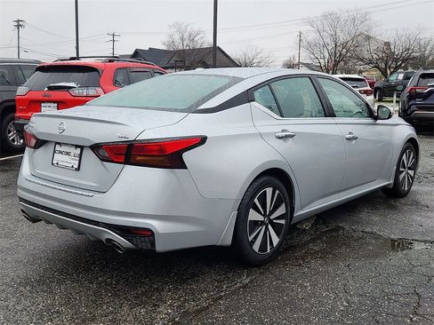 Used 2022 Nissan Altima 2.5 SL image 6