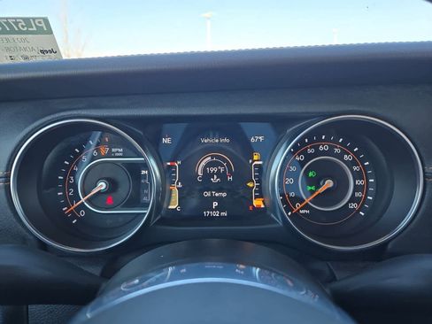 Used 2023 Jeep Gladiator Overland image 29