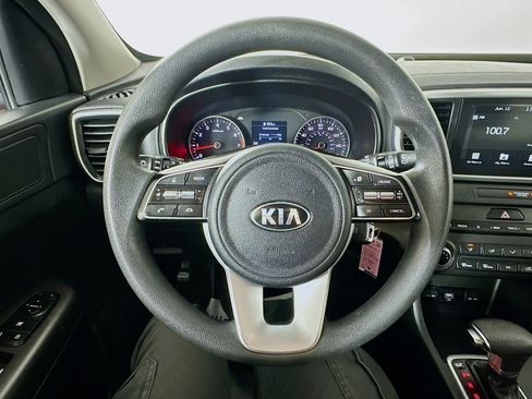 Used 2020 Kia Sportage LX AWD/4WD image 11