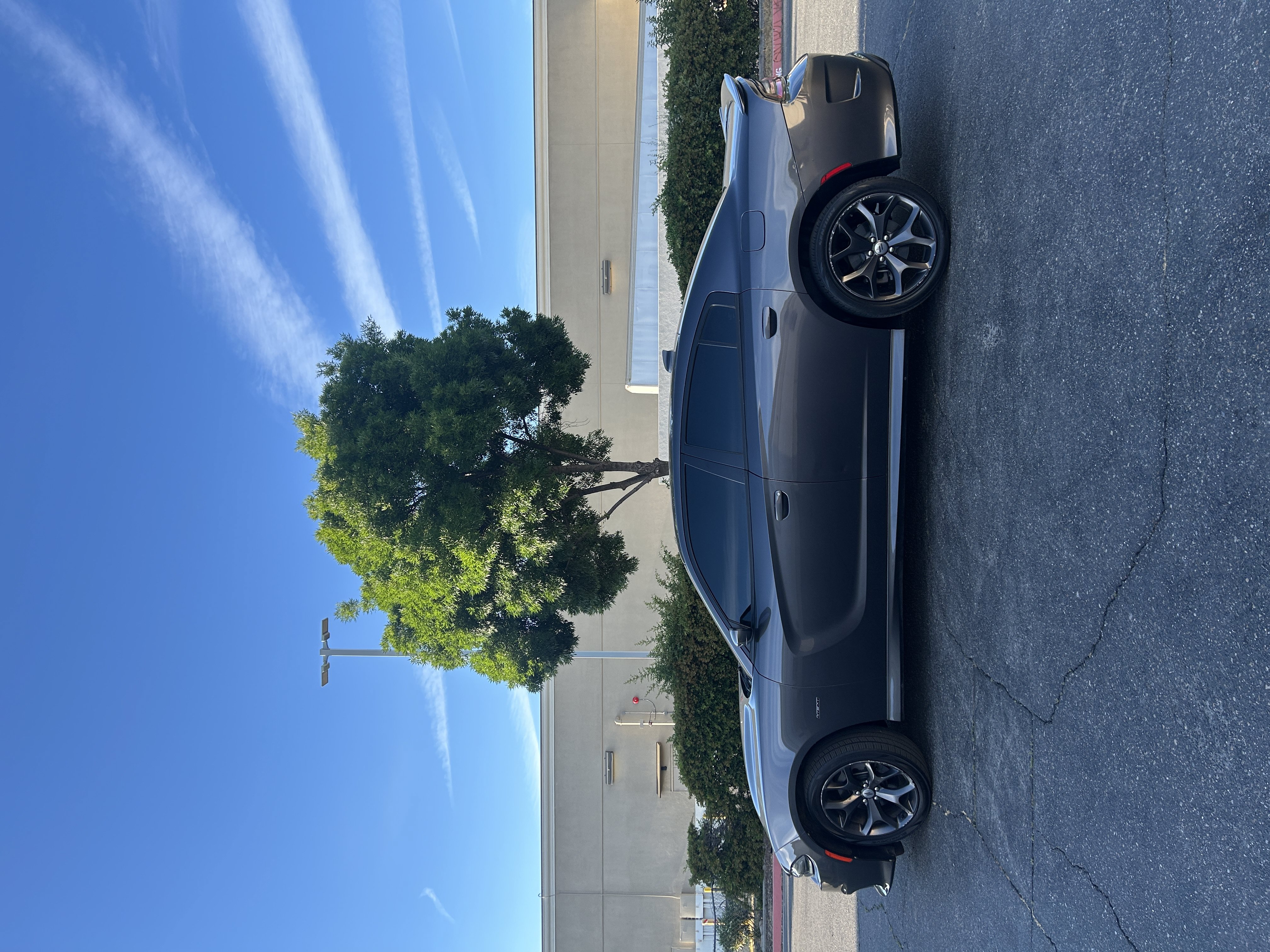 Used 2019 Dodge Charger R/T RWD image 12