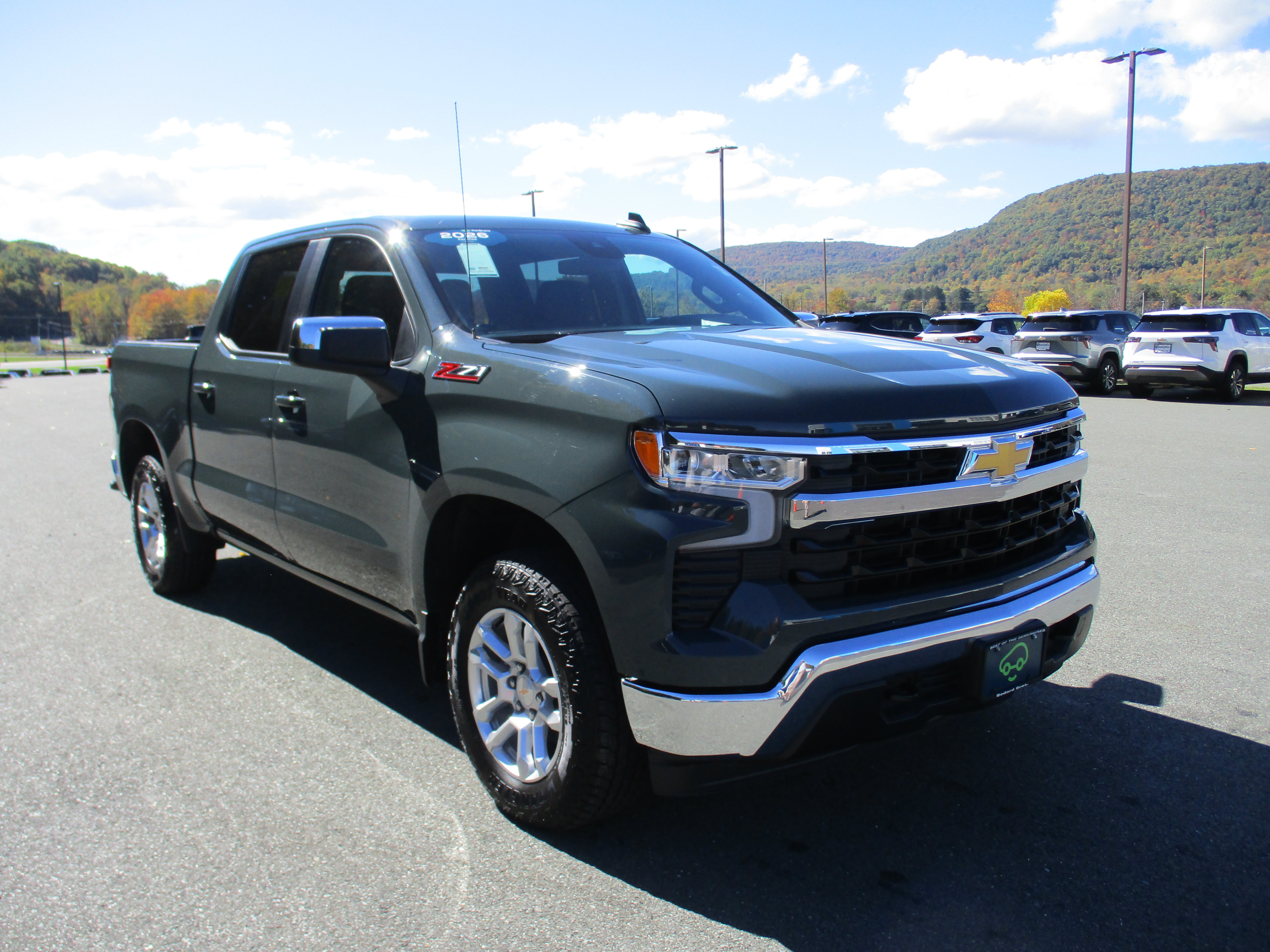 Used 2026 Chevrolet Silverado 1500 LT AWD/4WD image 3