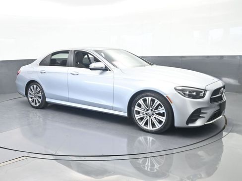 Used 2021 Mercedes-Benz E 450 4MATIC Sedan image 8
