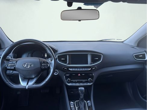 Used 2018 Hyundai Ioniq Limited FWD image 10