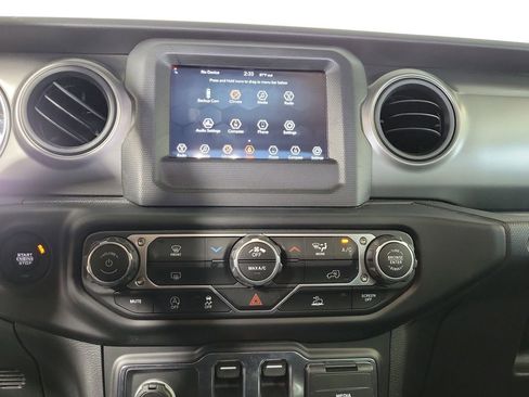 Used 2023 Jeep Wrangler Sport AWD/4WD image 20