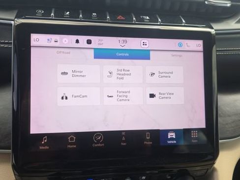 Used 2022 Jeep Grand Cherokee L Limited w/ Luxury Tech Group II image 20