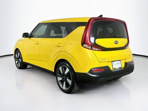 Used 2020 Kia Soul EX w/ Option Group 015 FWD image 5