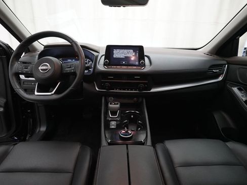 Used 2023 Nissan Rogue SV w/ SV Premium B Package AWD/4WD image 5