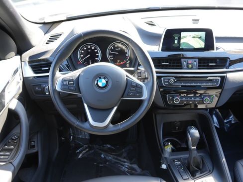 Used 2019 BMW X1 sDrive28i image 11