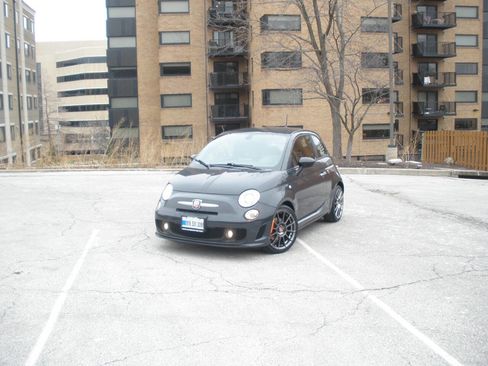 Used 2017 FIAT 500 Abarth image 19