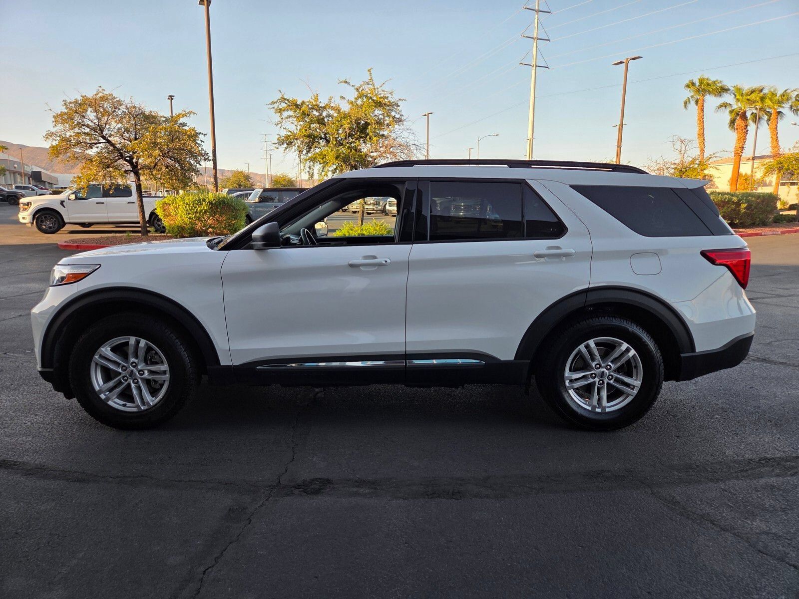 Certified 2023 Ford Explorer XLT w/ Equipment Group 202A RWD image 3