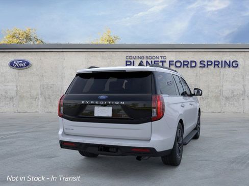 New 2026 Ford Expedition Active image 10